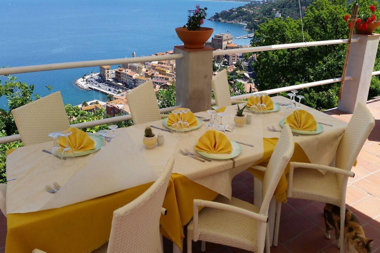 Hotel Vittoria Porto Santo Stefano  Exterior foto