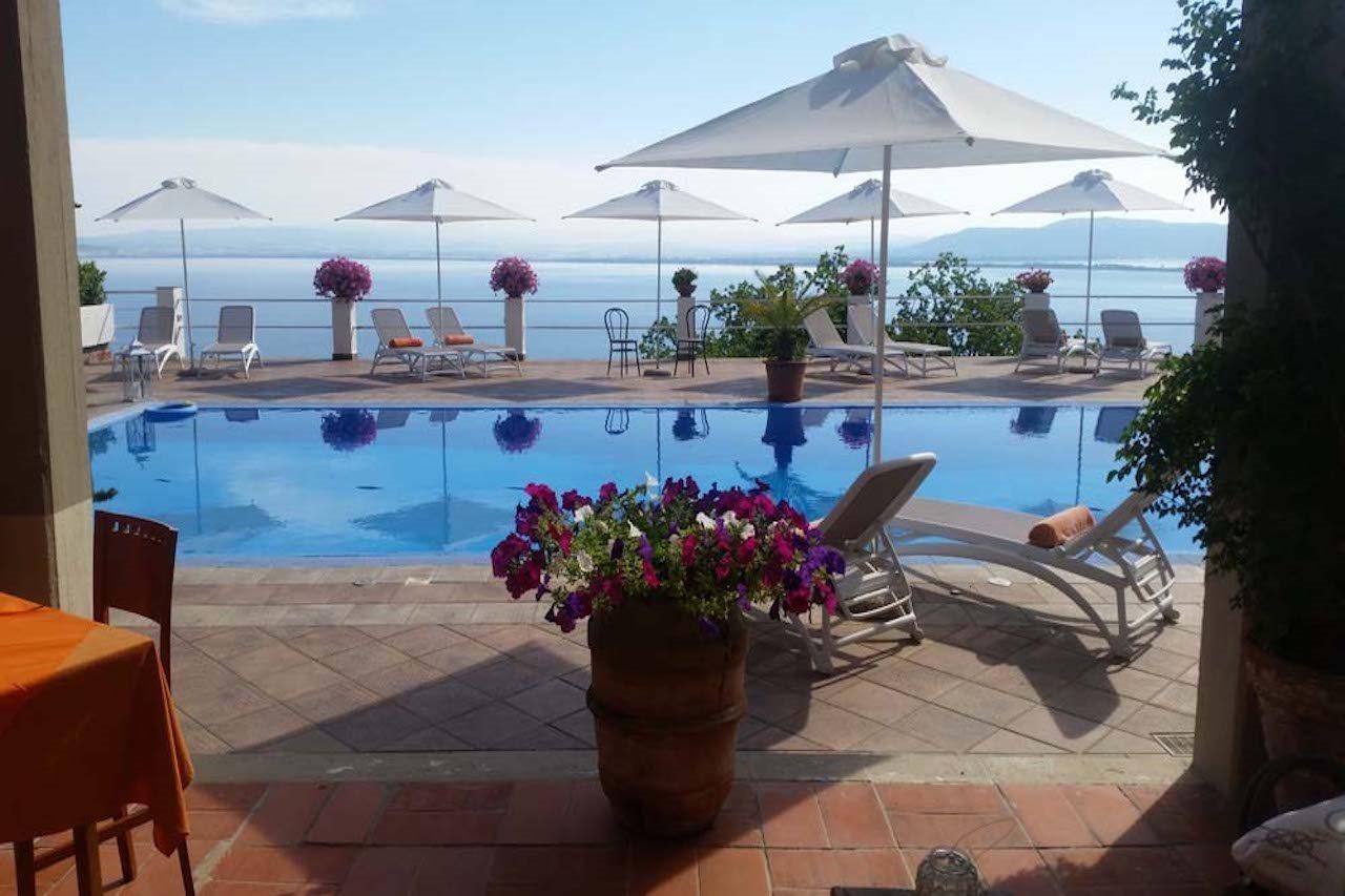 Hotel Vittoria Porto Santo Stefano  Exterior foto