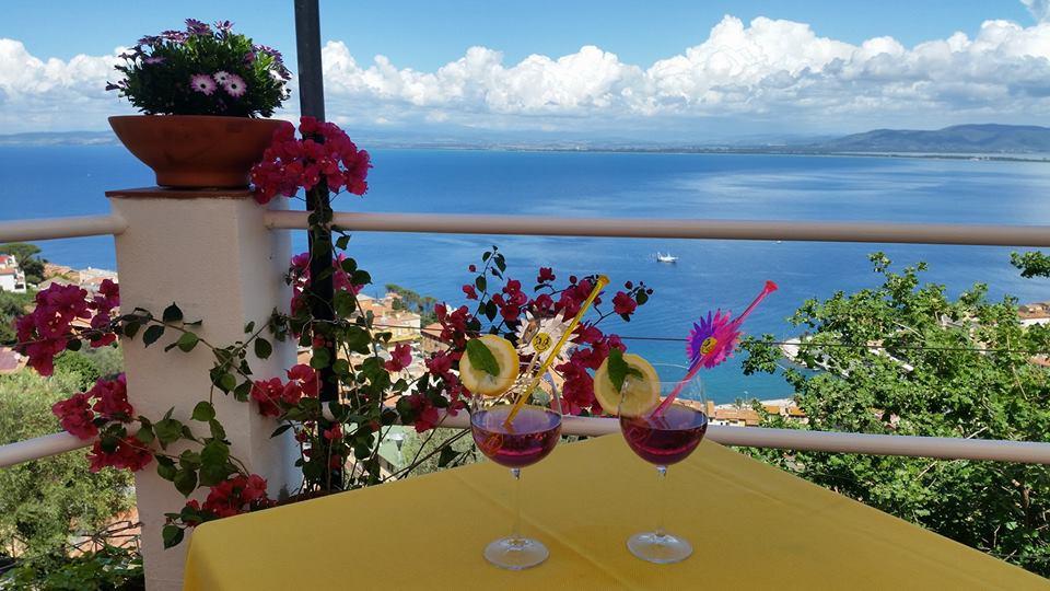 Hotel Vittoria Porto Santo Stefano  Exterior foto